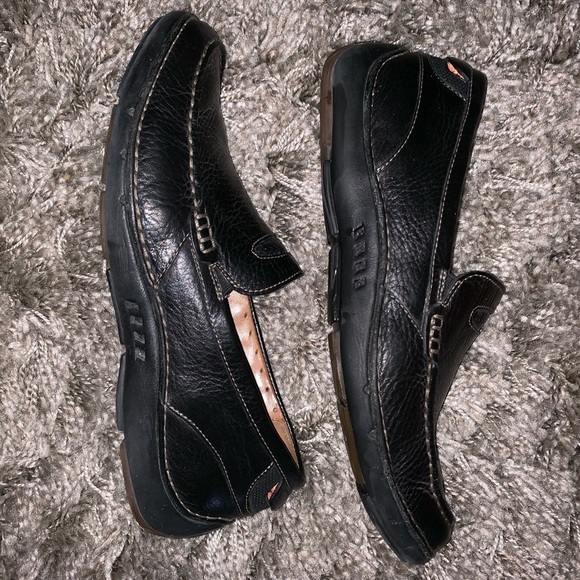 Clark’s shoes - basically brand new main image 7
